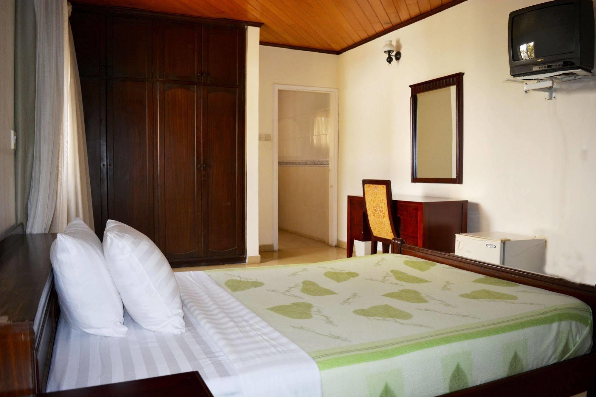 Hotel Georgia Accra Exterior photo